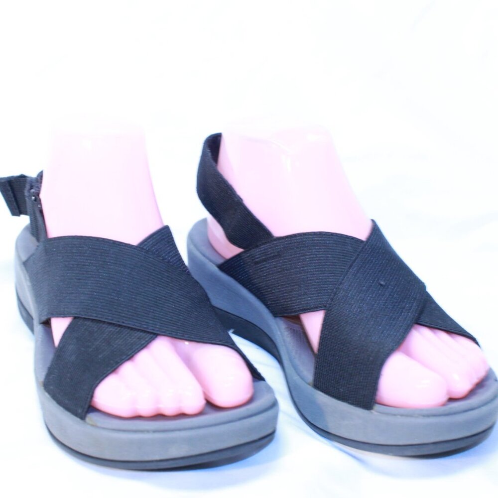 Clarks Cloudsteppers Size 7 Black Arla Kaydin Stretchy Upper Slingback Sandals